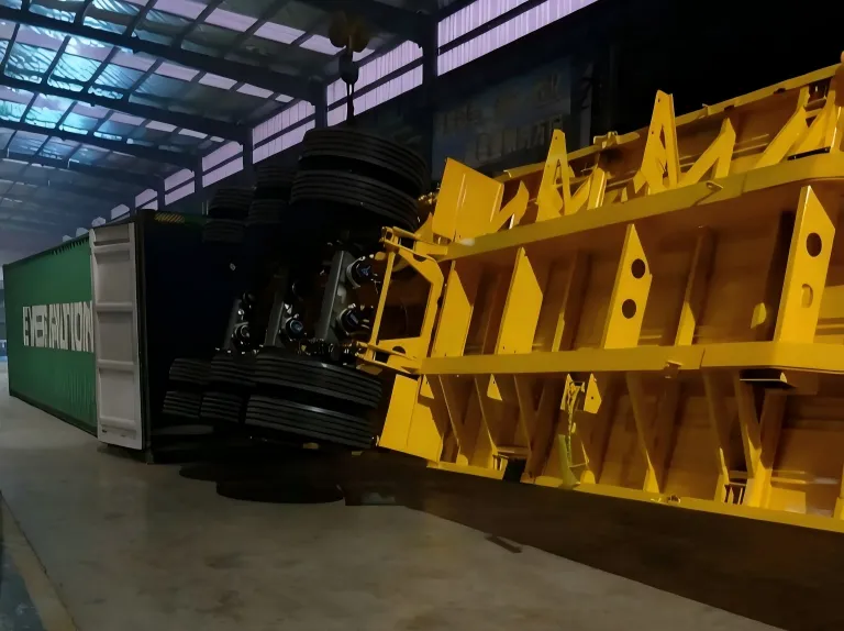 3 Axles Flatbed Trailer