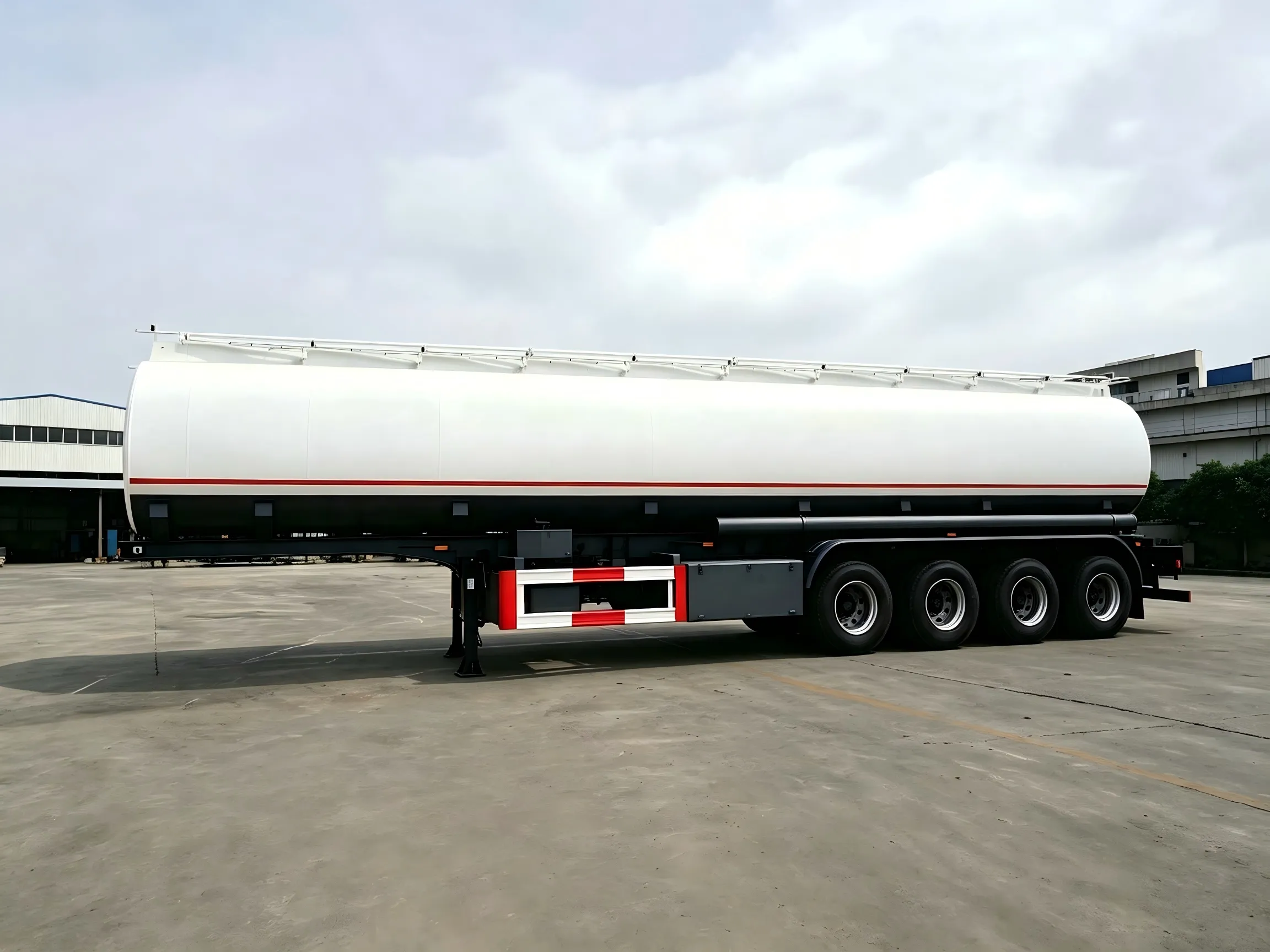 4 Axles Fuel Tank trailer