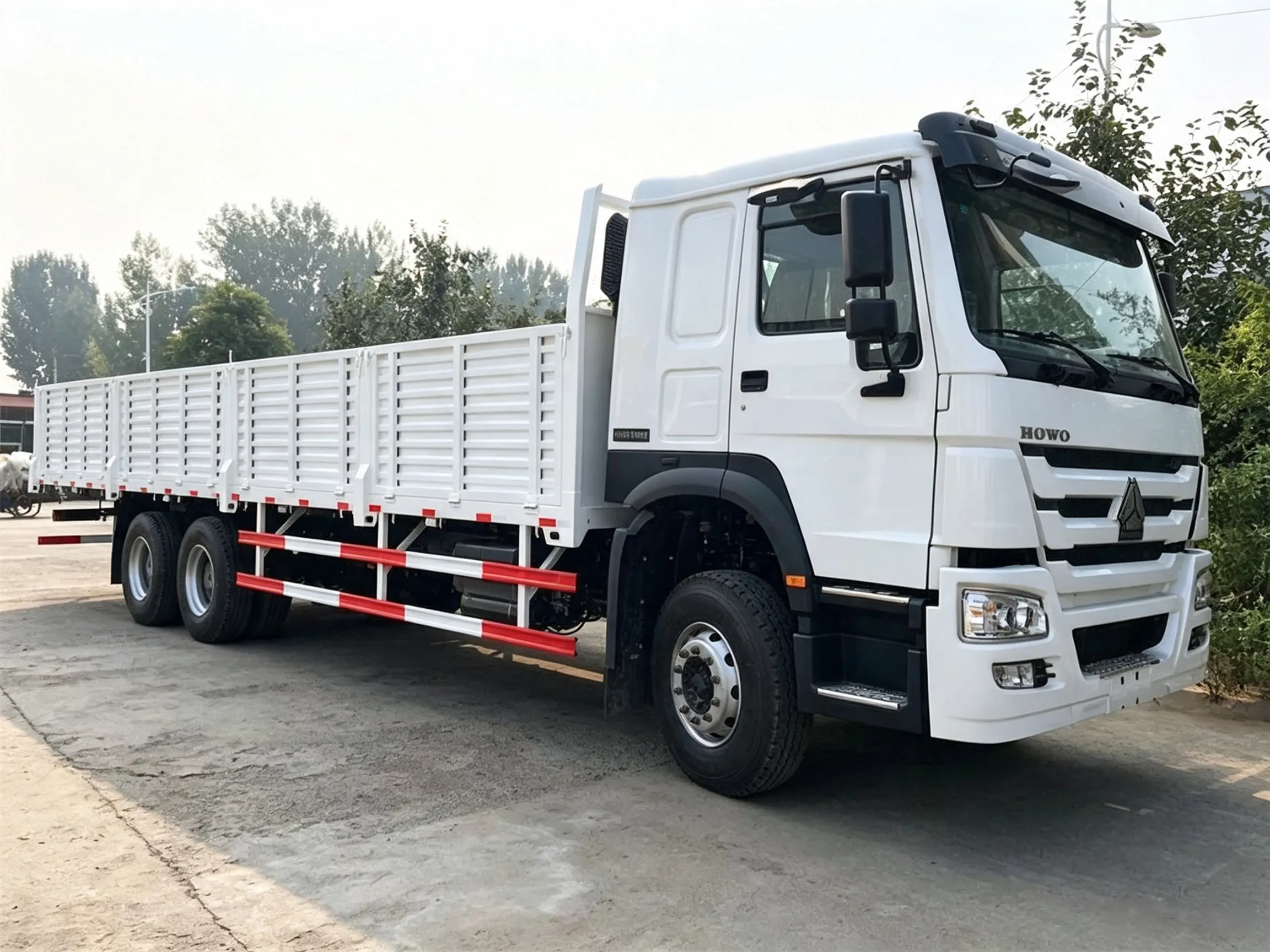 6×4 Cargo Trucks